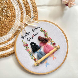 Girls on Swing 3D