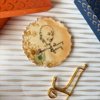 Ivory Gold Mantra Frame