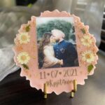 Viral Couple Frame