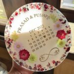 Calendar Grandeur Resin Frame